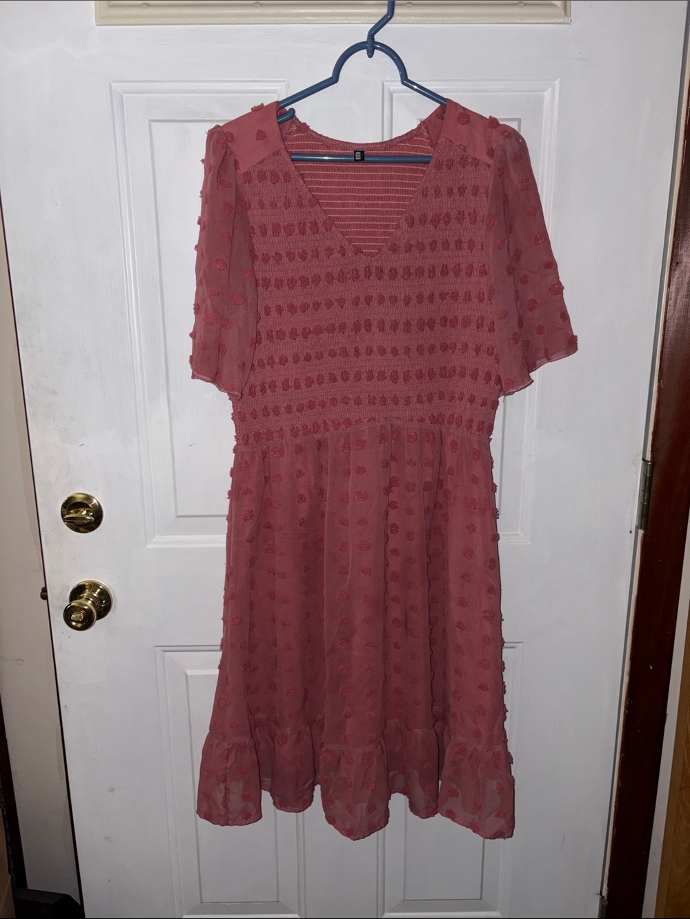 Dusty Rose Textured V-Neck Midi Dress - Unbranded
